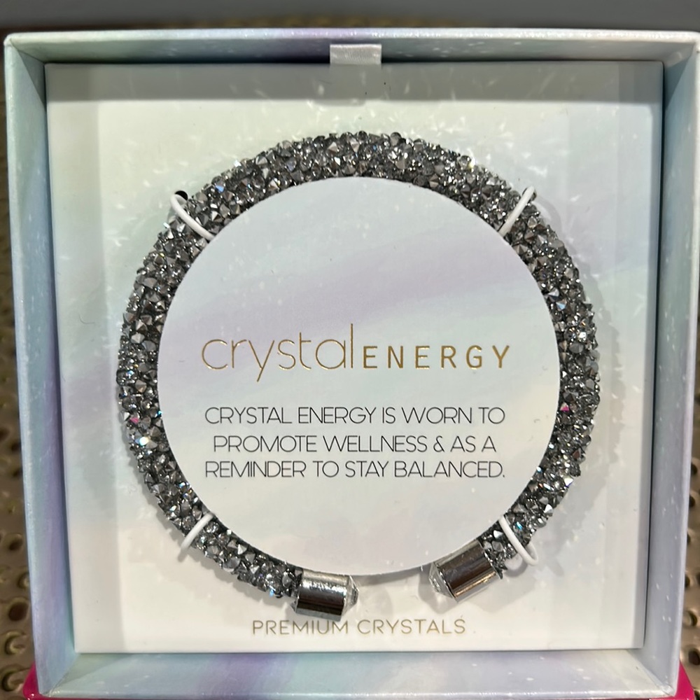 Silver premium crystal energy bracket. Adjustable. Beautiful shine.